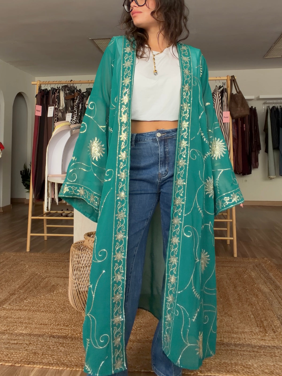 KIMONO